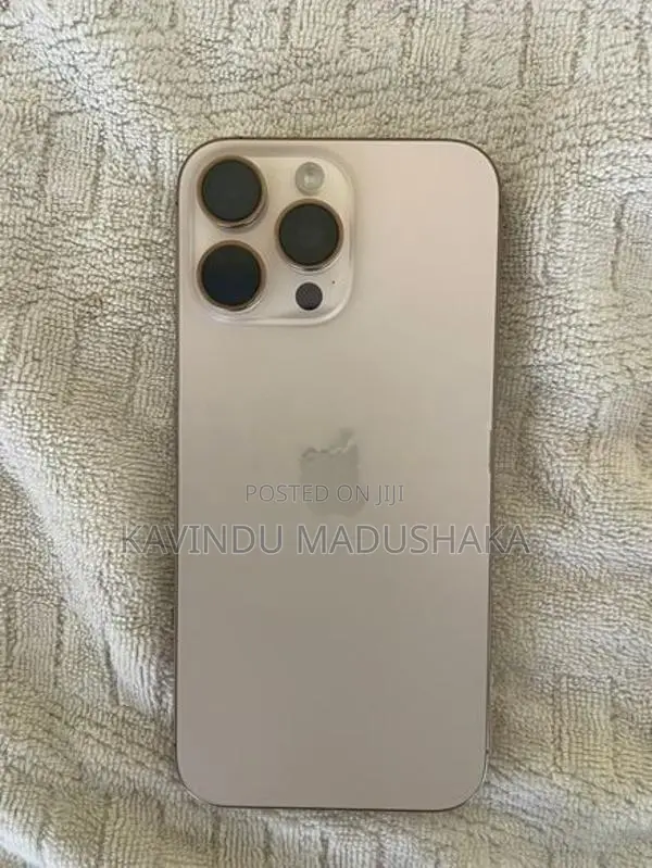 Apple iPhone 16 Pro Max (Used)