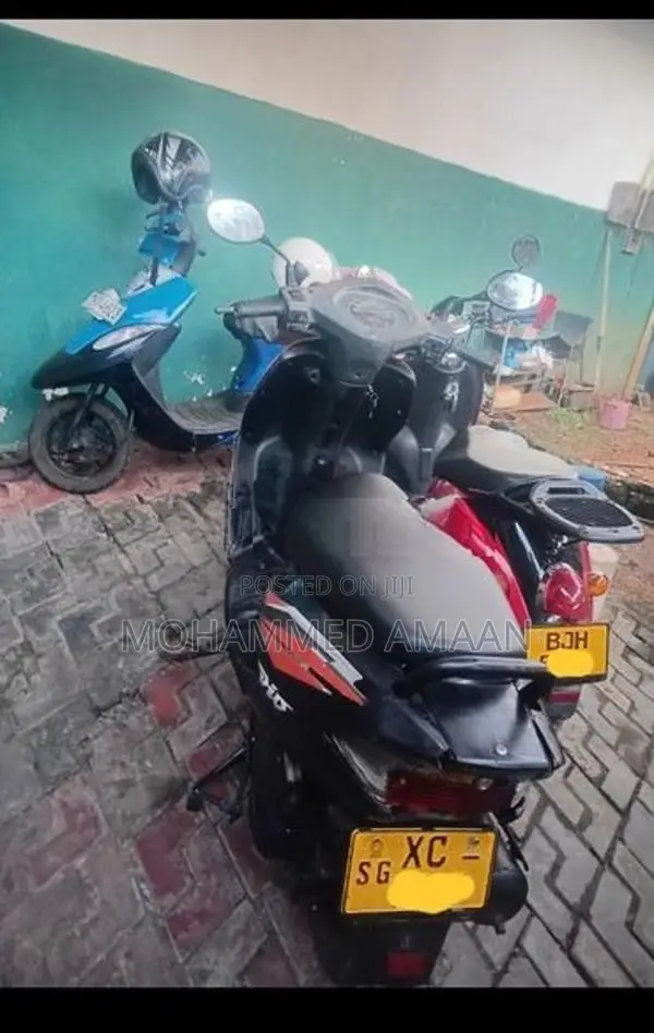 Honda Dio 2012