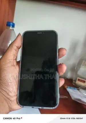 Apple iPhone XS (Used)