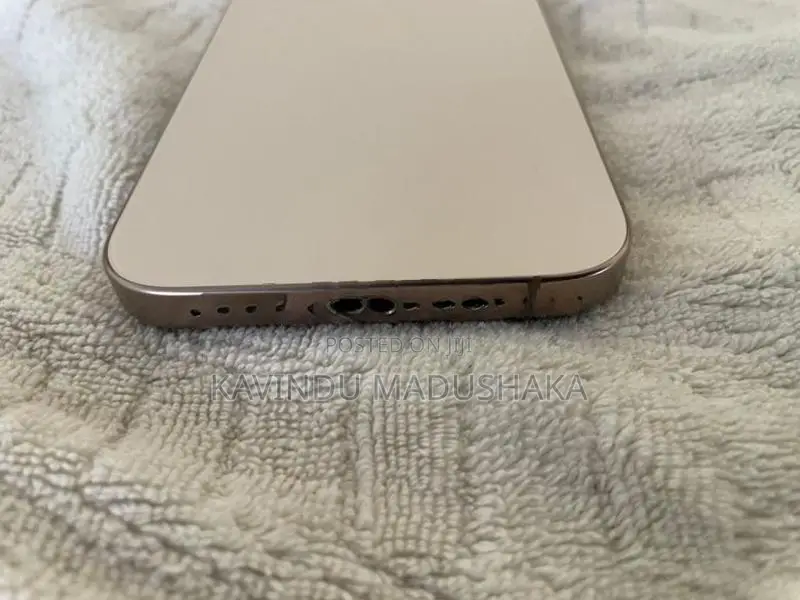 Apple iPhone 16 Pro Max (Used)
