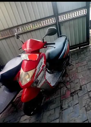 Honda Dio 2012
