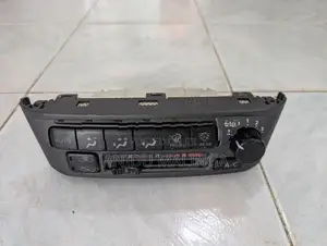 Nissan N16/Fb15 A/C Controller