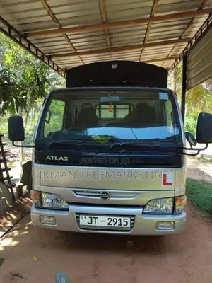 Nissan Atlas 2000