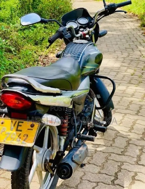 Bajaj Platina 100 2009