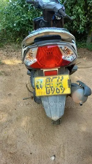 Honda Dio 2017
