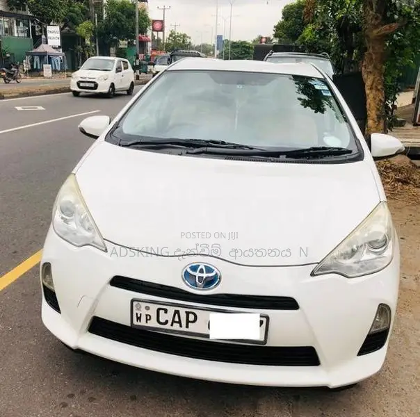 Toyota Aqua 2014