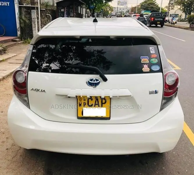 Toyota Aqua 2014