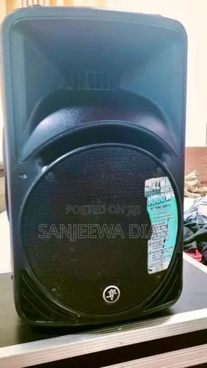 Mackie Powered Speaker