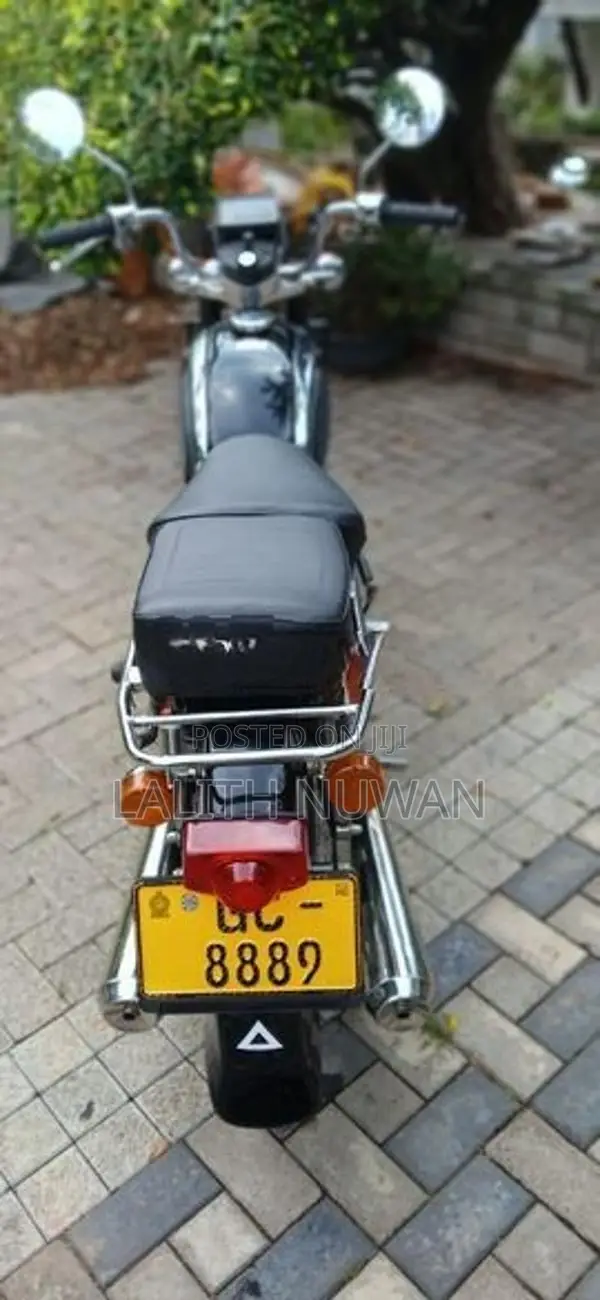 Honda CD 125 2001