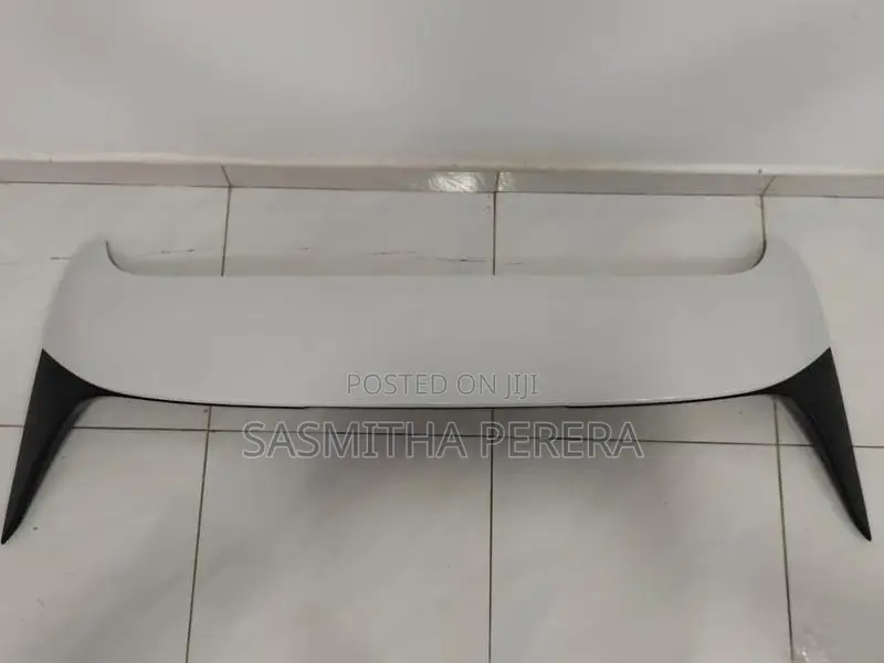 Honda Vezel Spoiler