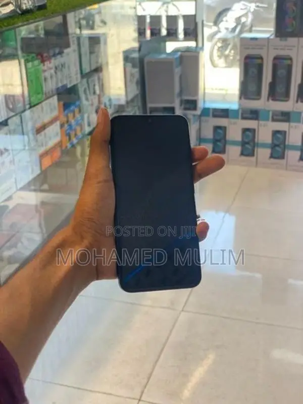 Samsung Galaxy A25 (Used)