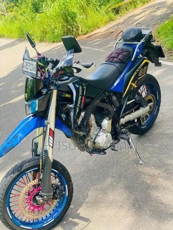 Kawasaki D Tracker 2010