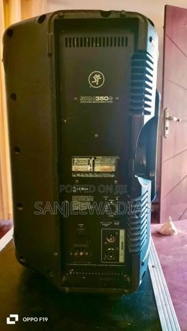 Mackie Powered Speaker
