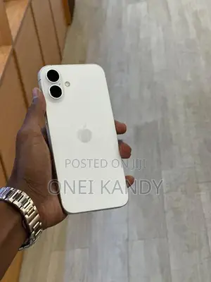 Apple iPhone 16 Plus 128GB (Used)