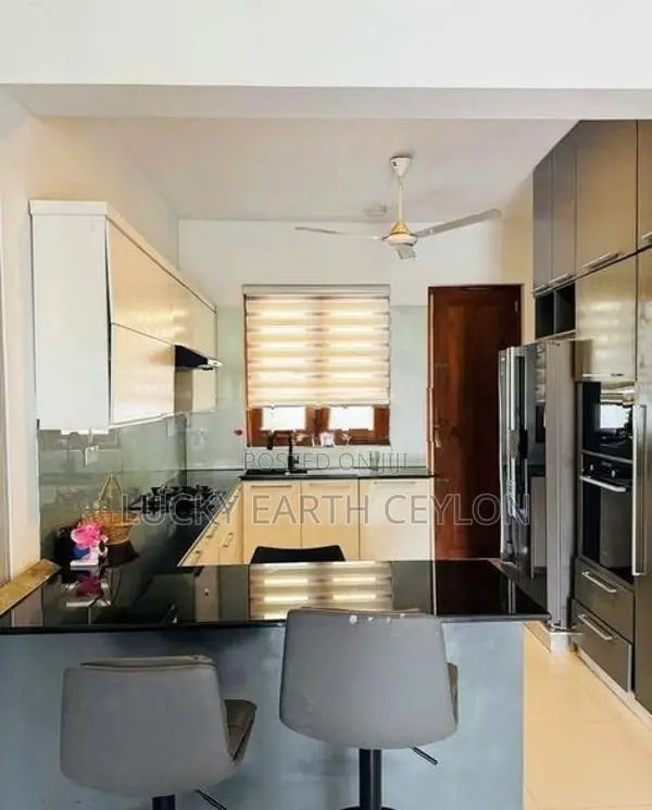 Thalawathugoda, 2 Story , Furnished House For Rent (ZM1119)