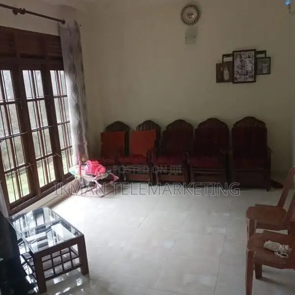 Two-Story House for Sale – Makumbura, Malapalla
