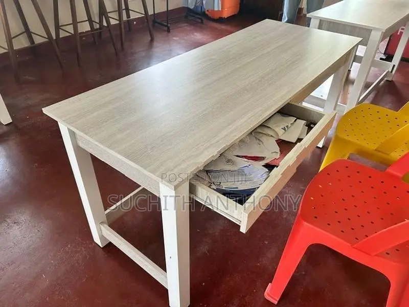 Melamine Table 4x Small 2x Large