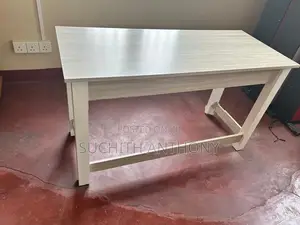 Melamine Table 4x Small 2x Large