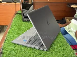 HP Zbook i7 11Gen 16/512GB 14.1”FHD Display