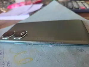 Honor 90 (Used)
