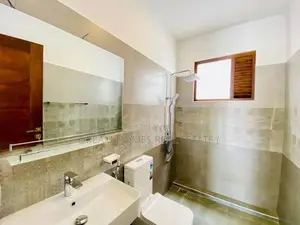 Beautiful 3 Bedroom House – Athurugiriya Residential Area