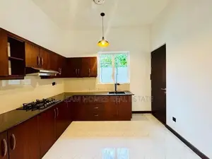 Modern Family Home for Sale in Kalalgoda, Thalawathugoda