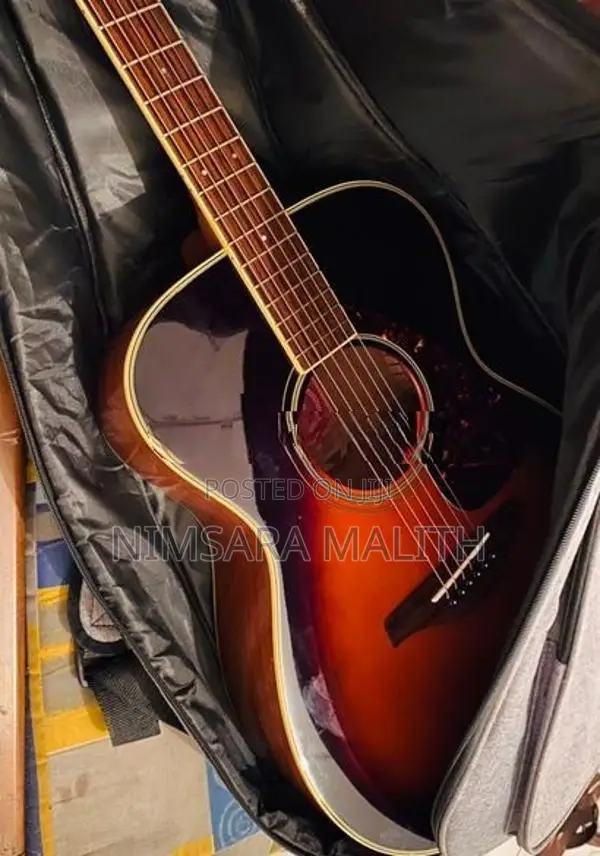Yamaha FS720S Acoustic Guitar