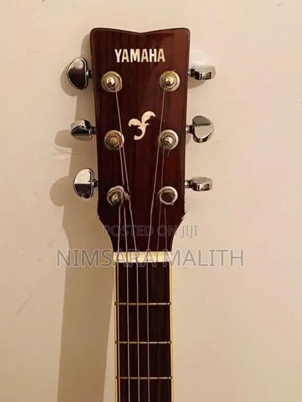 Yamaha FS720S Acoustic Guitar