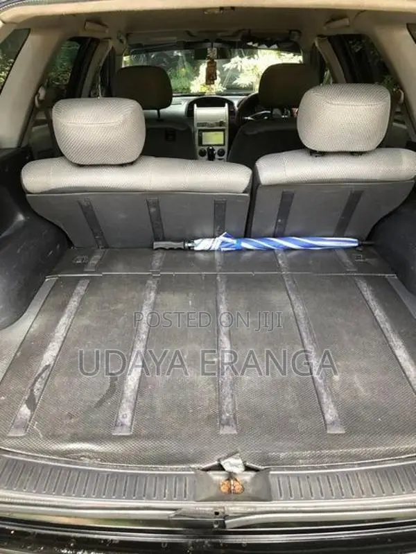 Nissan Wingroad 2004