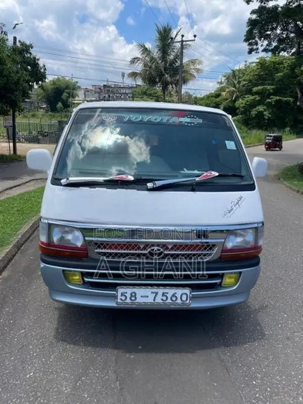 Toyota Dolphin 1992