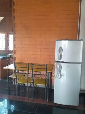 Upper Floor 1 BR Annex for Rent in Thalahena