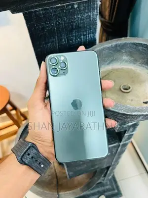 Apple iPhone 11 Pro Max (Used)