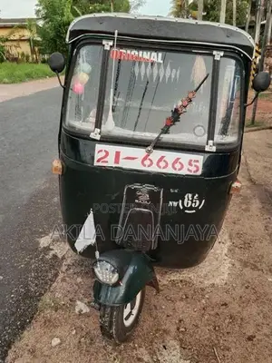 Bajaj RE 1994