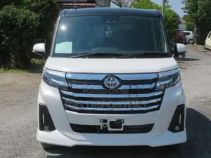 Toyota Roomy Custom G T Turbo 2025