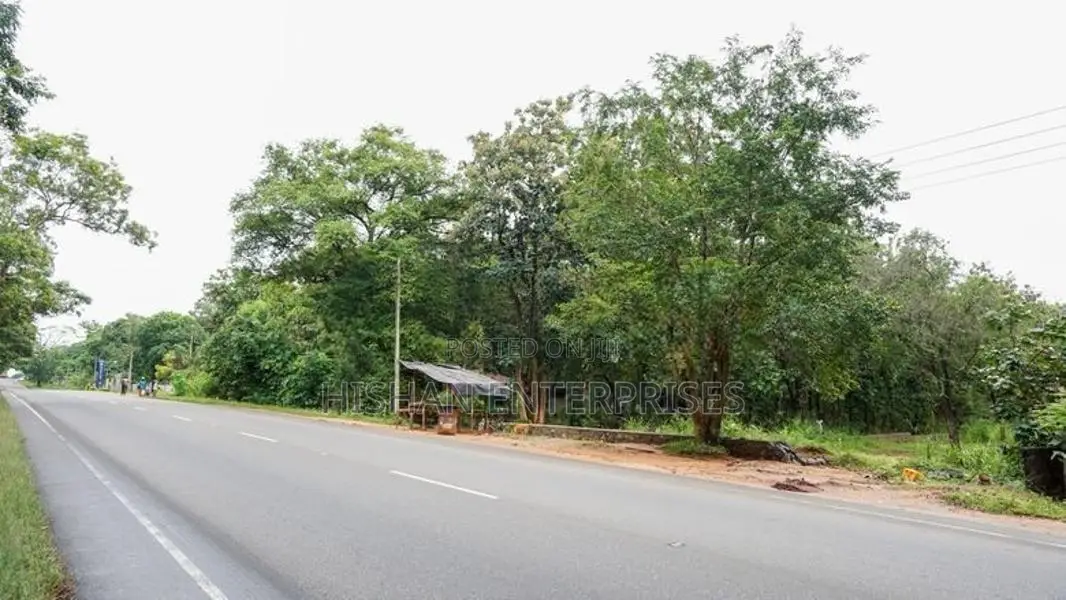 Prime Commercial Land for Sale in Sigiriya Facing Dambulla Habarana Ro