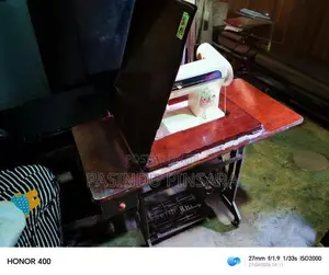 Singer Sewing Machine