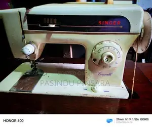 Singer Sewing Machine