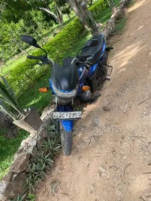 Bajaj XCD 125 2021