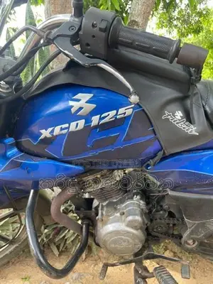 Bajaj XCD 125 2021