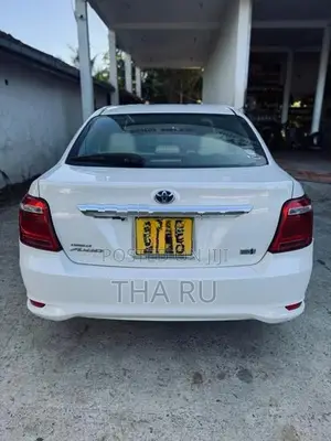 Toyota Axio NKE165 2015