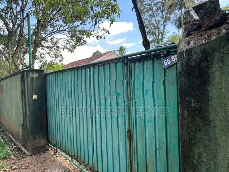 Land For Sale in Homagama (SSPL-372)