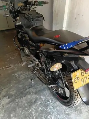 Bajaj Pulsar 150 2015