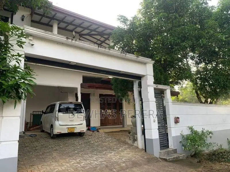 2 stroy Super luxury house sale meeghwatta Mawaramandiya