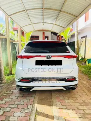 Toyota Harrier Z Leather package 2023