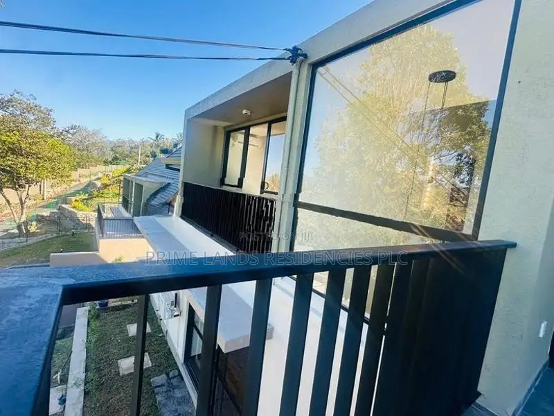 Luxury villas for sale in Digana