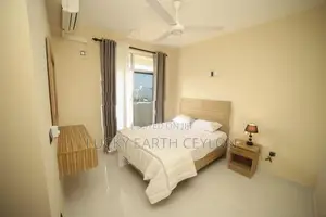 Mount Lavinia Furnished Long/Short Term Apartment for Rent (LEC270)