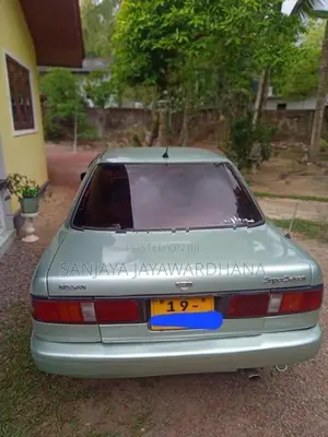 Nissan Sunny 1993