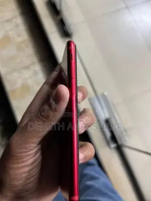 Apple iPhone 8 (Used)