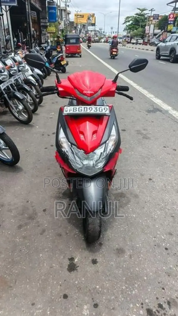 Honda Dio 2018