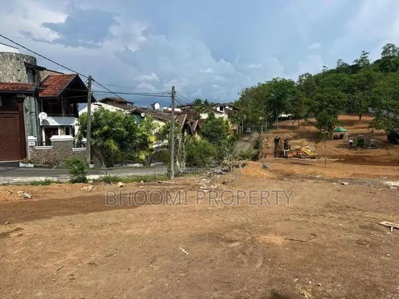 Athurugiriya Land for Sale